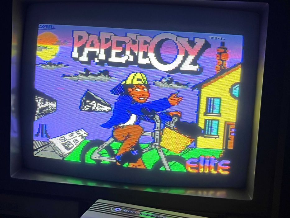 Lot componente rare retro computing Commodore 64 Breadbin, 1530, 1541