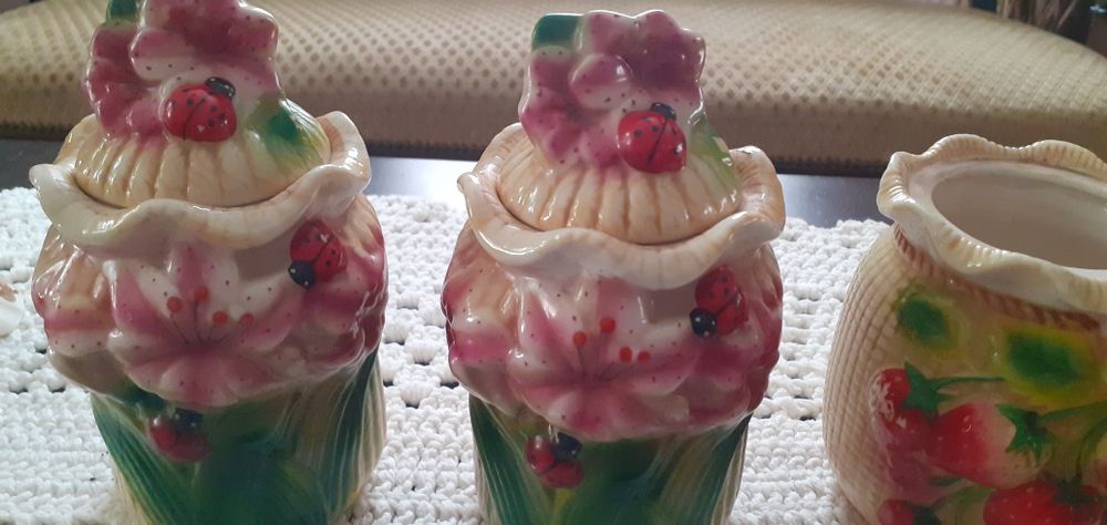 Буркани за подправки