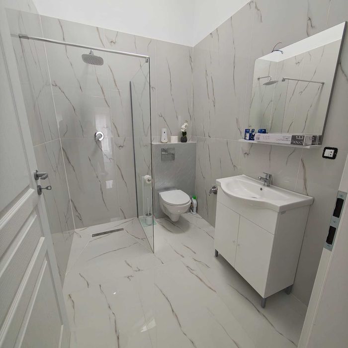 Vila LUX complet MOBILATA si UTILATA cu 4 camere 2 bai cu suprafata de 115mp teren 220mp, situata in zona de la capat CUG - HORPAZ com MIROSLAVA.