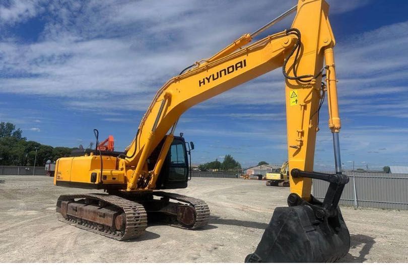 Dezmembrez excavator Hyundai Robex 320LC-7,R290LC-7,R300LC-7 – piese