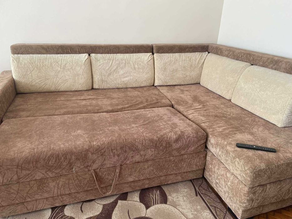 Ъглов диван за хол