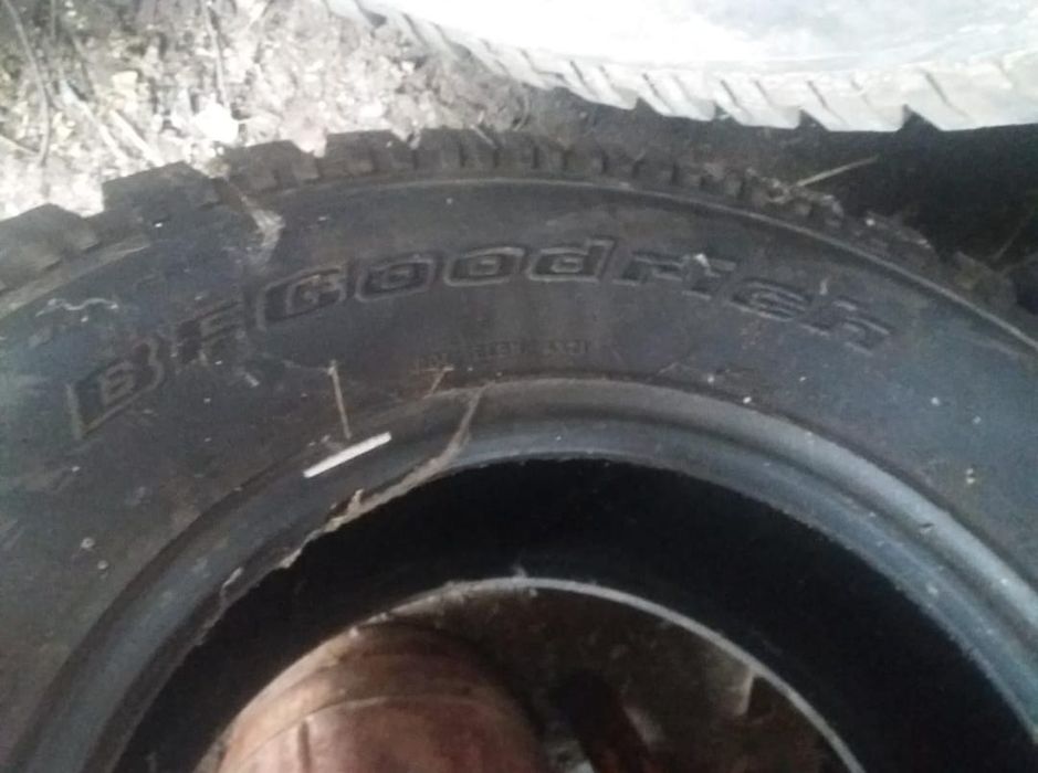 Продам Резину 315×70×17