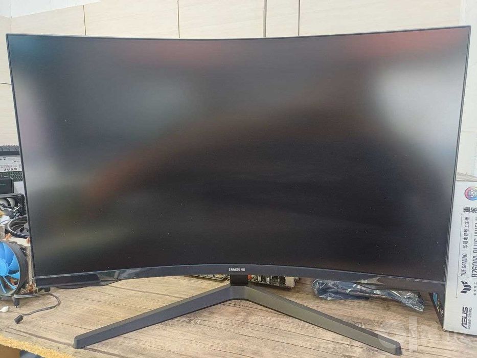 Монитор Samsung Odyssey G5 32″ 2K 144Hz