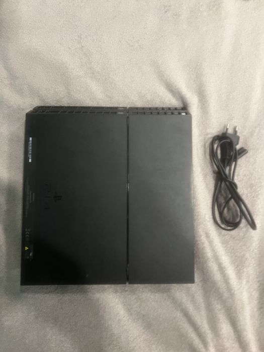 PS4 1T in state excelenta
