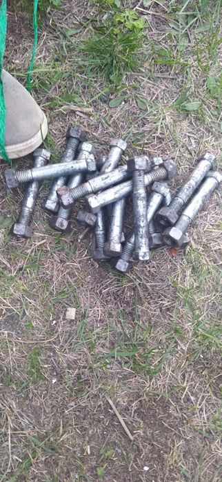 Болты срезные,чизельного плуга.
