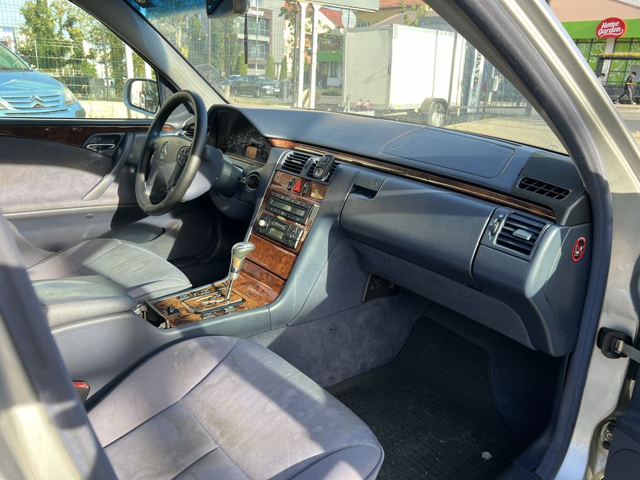 MERCEDES-BENZ E-Class 1999 — imagine 5