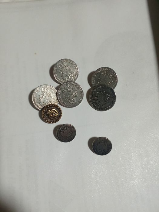 Nasturi vechi de colecție .