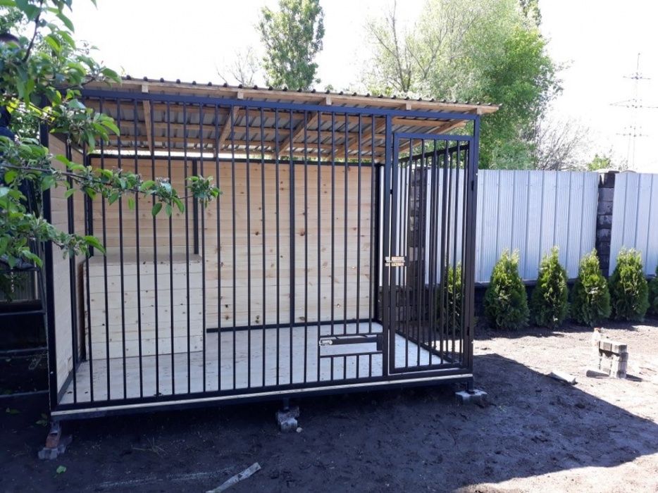 Вольеры для собак.