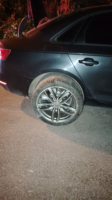 Vând janta R 18 Audi