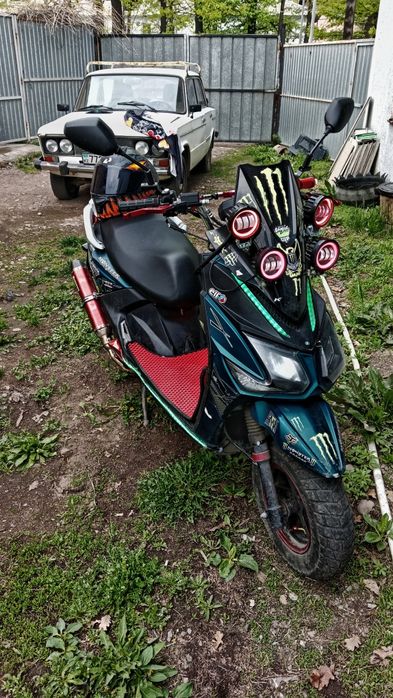 Продам мопед самурай 180куб