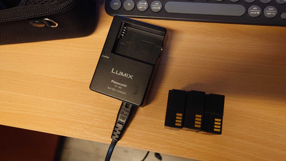 Камера Panasonic DMC-FZ1000