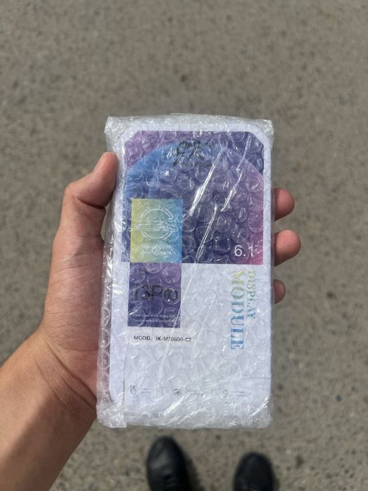 Экран на айфон 13 про новый запечатаный рабочий