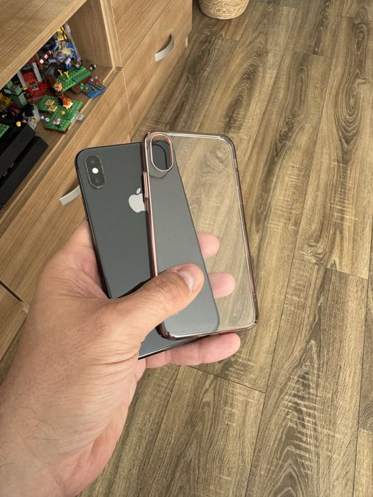 iPhone X grey,memorie 64Gb, baterie 100%, husa, cablu,frumos
