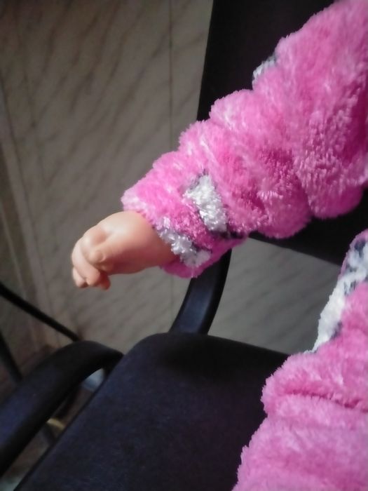 Очень большая кукла