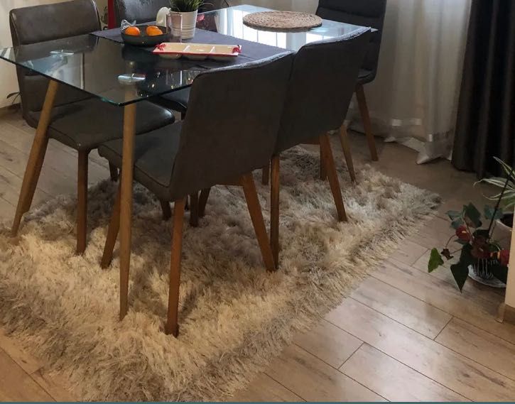 Трапезна  кухненска маса