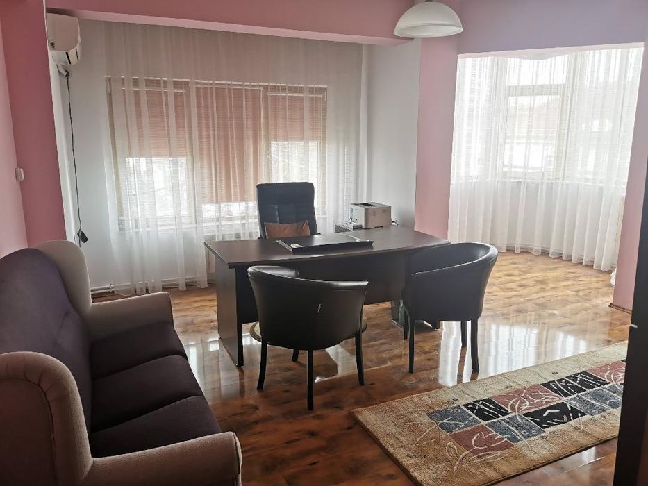 ULTRACENTRAL inchiriere  apartament 3 camere