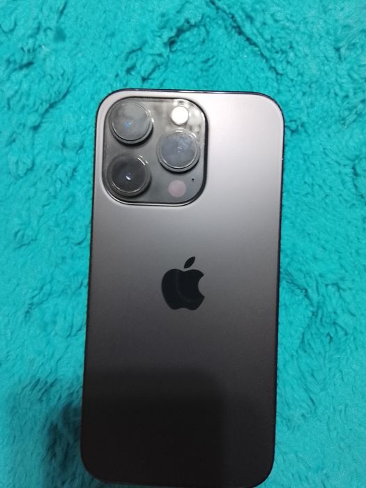 Продам iPhone 14 pro