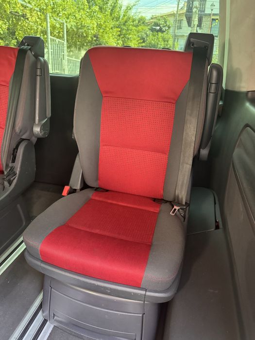 Седалки за VW Multivan T5