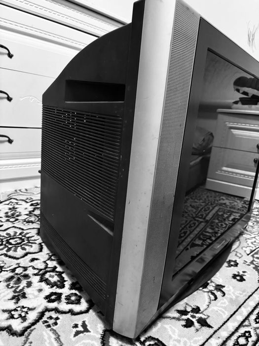 Телевизор Панасоник