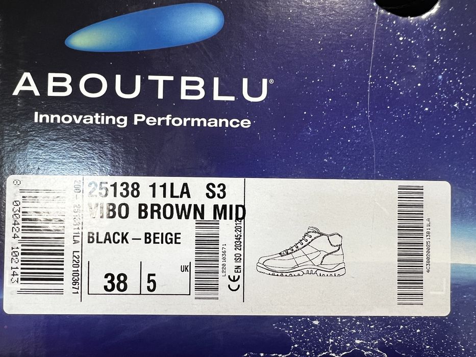 Aboutblu - Работни боти с метално бомбе