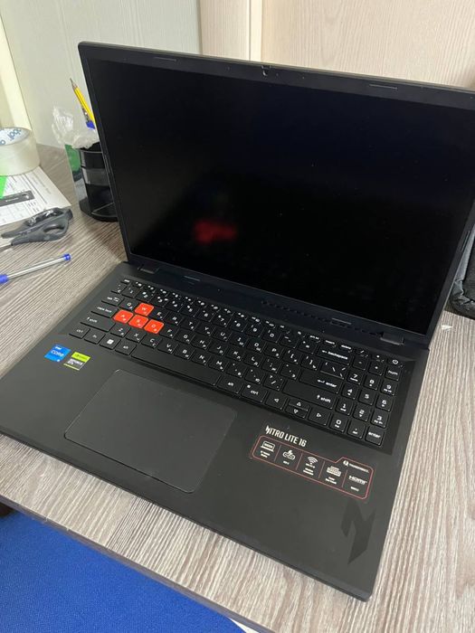 Acer Nitro Lite 16
