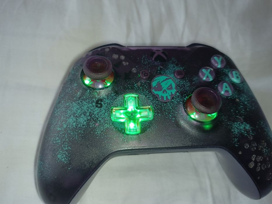 Уникат Рекламен контролер на Световните игри Xbox one Sea of Thieves