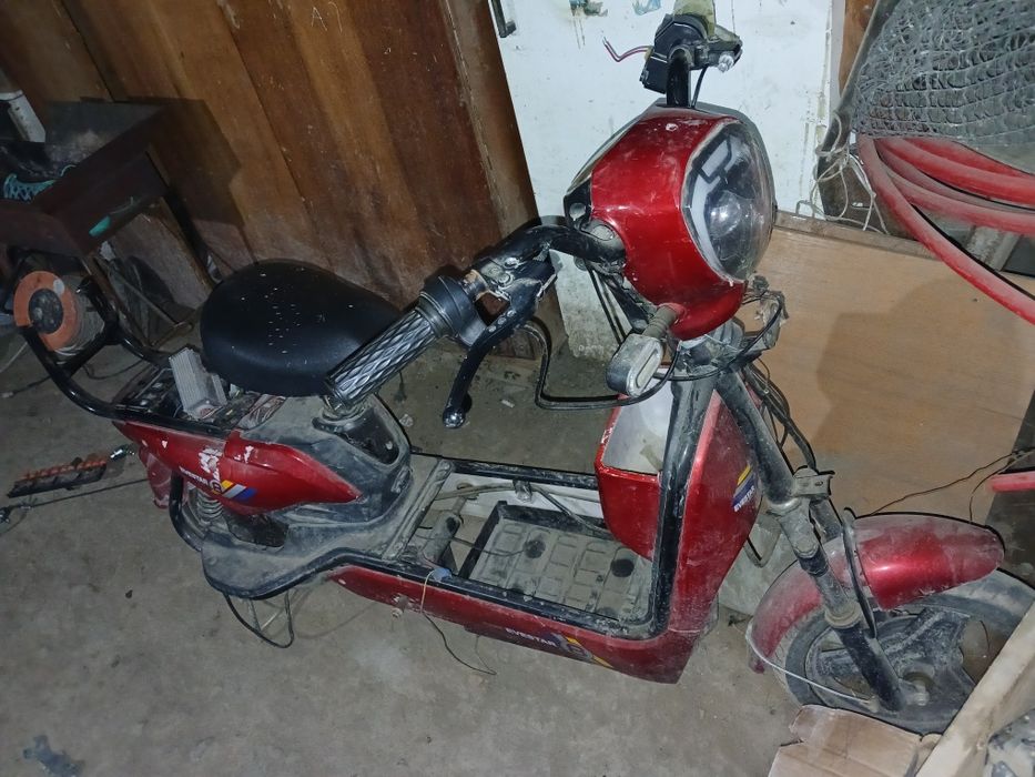 Скутер продамммм