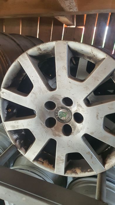 Jante de Aliaj R16