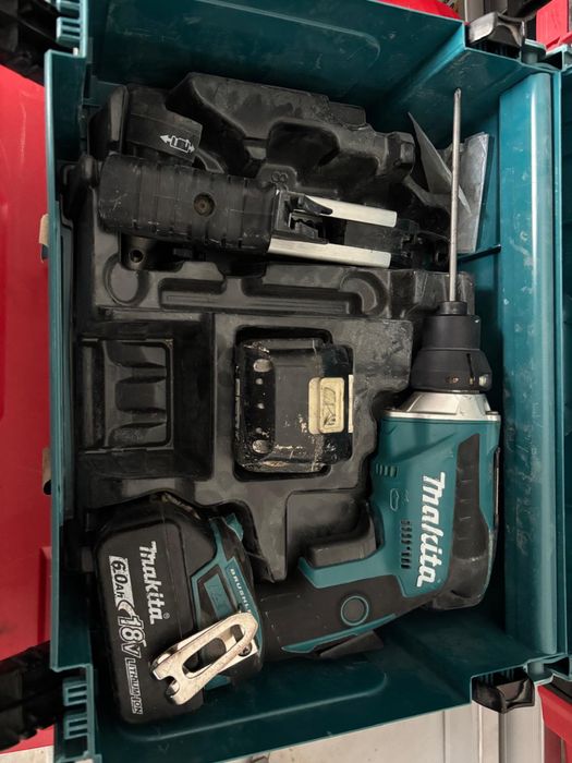 Scule pentru constructii