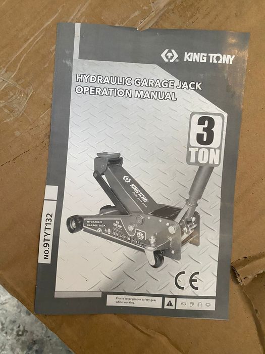 Домкрат кинг тони
