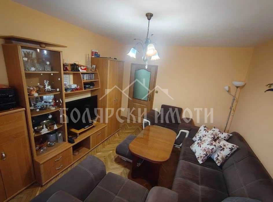 Продава се Тристаен апартамент в Велико Търново, Колю Фичето - 85 кв.м за 1564 €/кв.м - Снимка #3