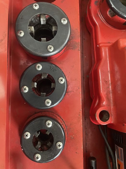 FEFI 59-62 aparat electric portabil de filetat țevi , clupă electrică de filetat