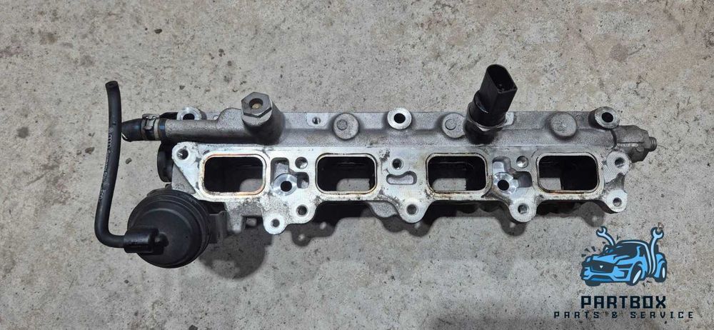 Горивна рейка Golf 5 1.6 FSI