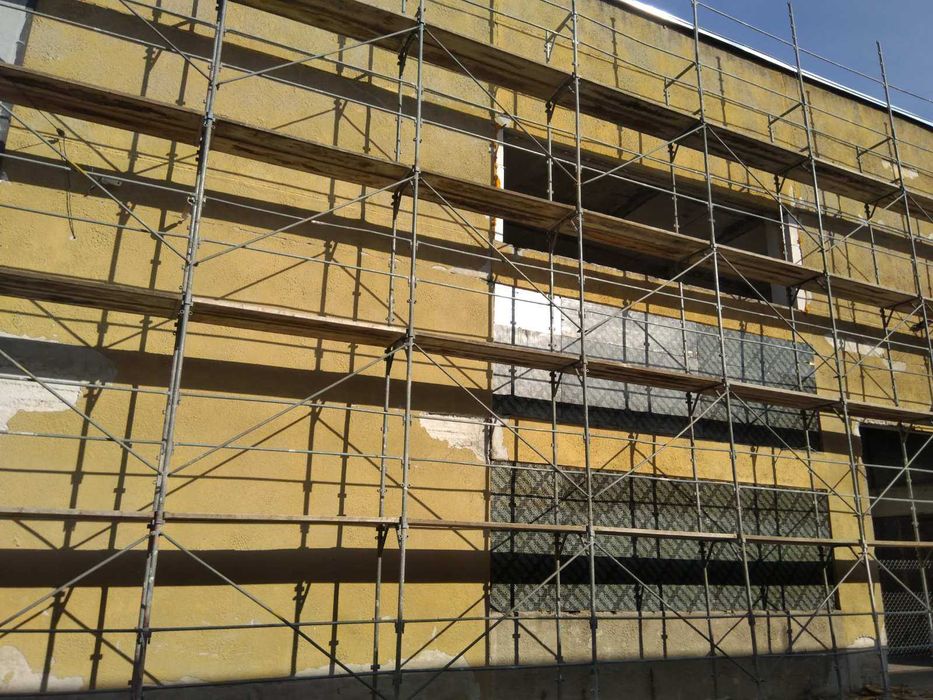 Продавам поцинковано фасадно скеле АЕБИ - Втора употреба