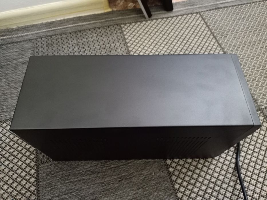 Источник бесперебойного питания