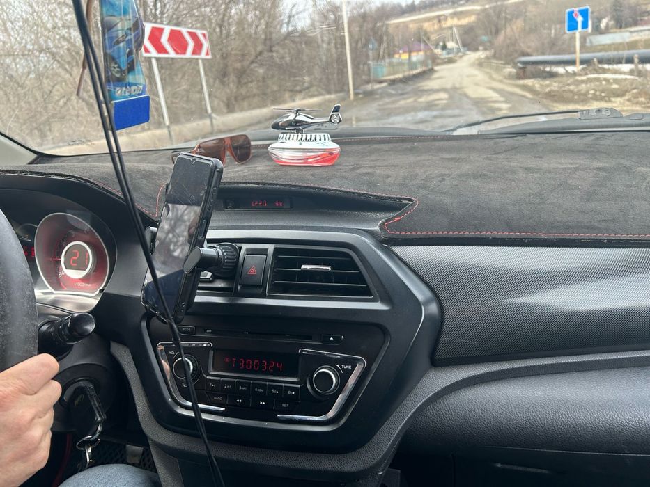 Продам машину срочно Лифан