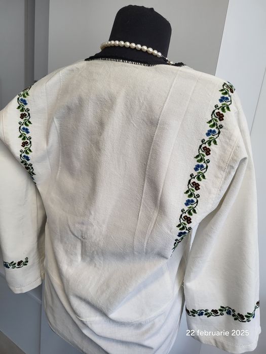 Ie autentica traditionala