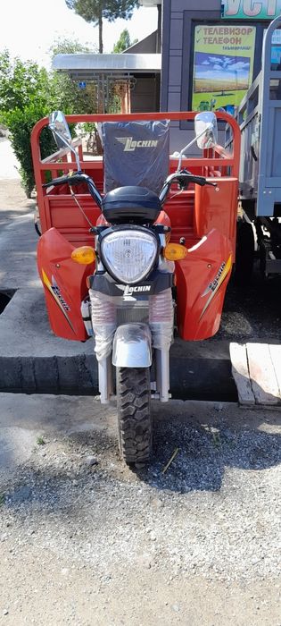 Lochin zavodidan motasiklikr