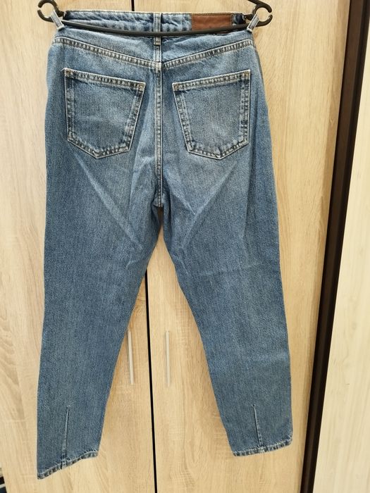 Всичко по 15лв.за брой