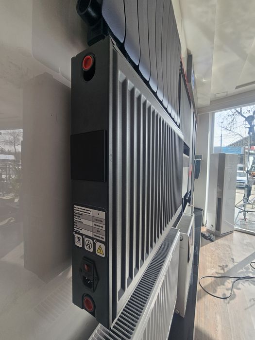 Электрический панельный  радиатор Akfa hybrid