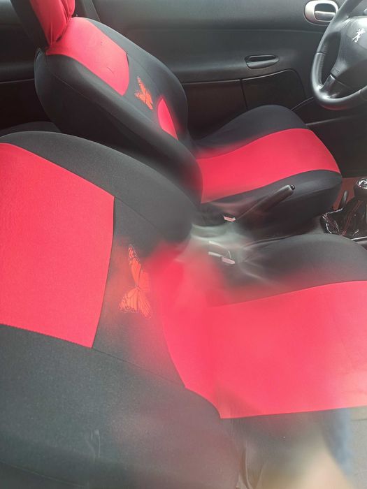 Автомобил пежо 206