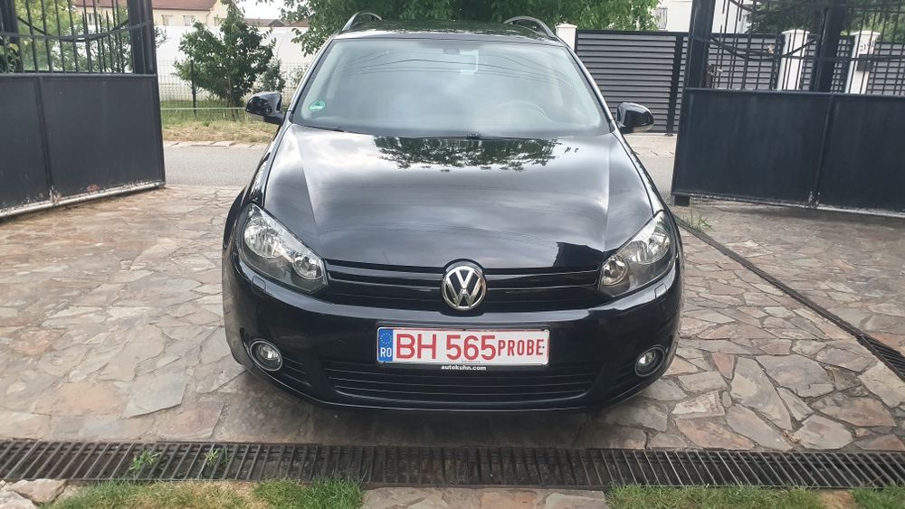 VOLKSWAGEN Golf 2013