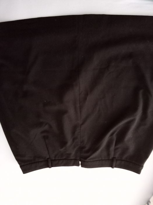 Пола Есприт 44 номер, черна