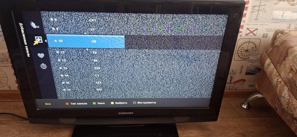 Телевизор Samsung LE32B350F1W