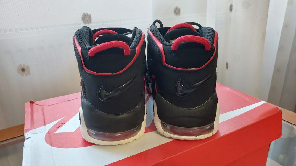 Nike Air More Uptempo '96