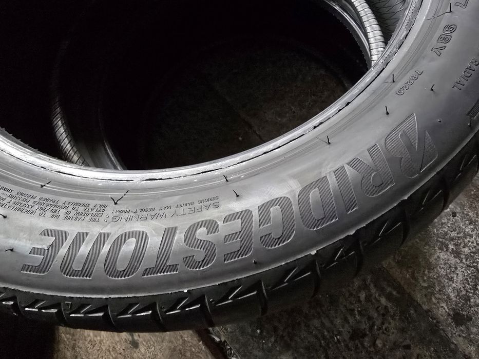 Bridgestone 225/50 R17 98Y vară