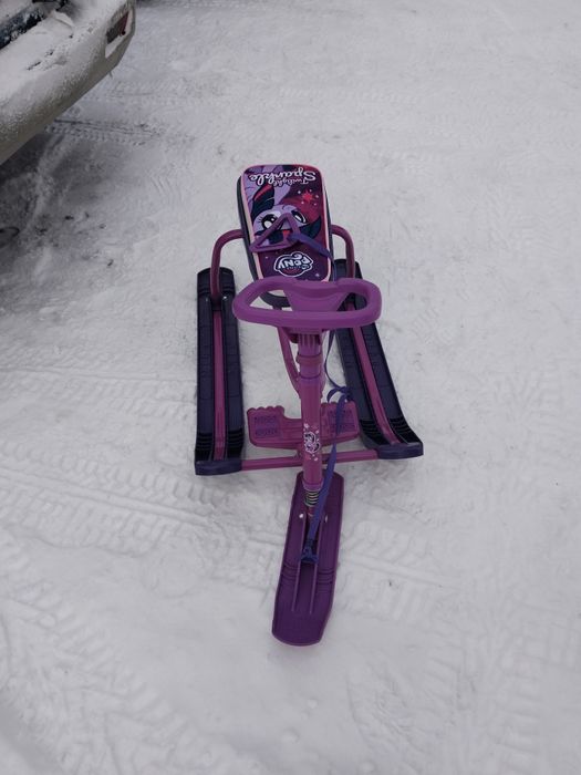 Продам снегокат для девочки