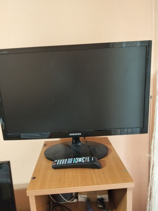 Se vinde totul ce se vede