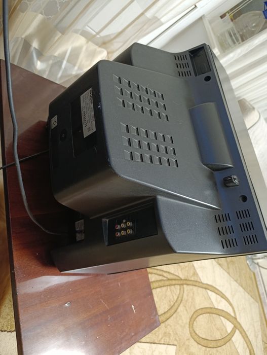 Телевизор "SHARP"