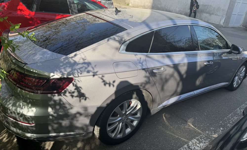Vând Volkswagen arteon DSG